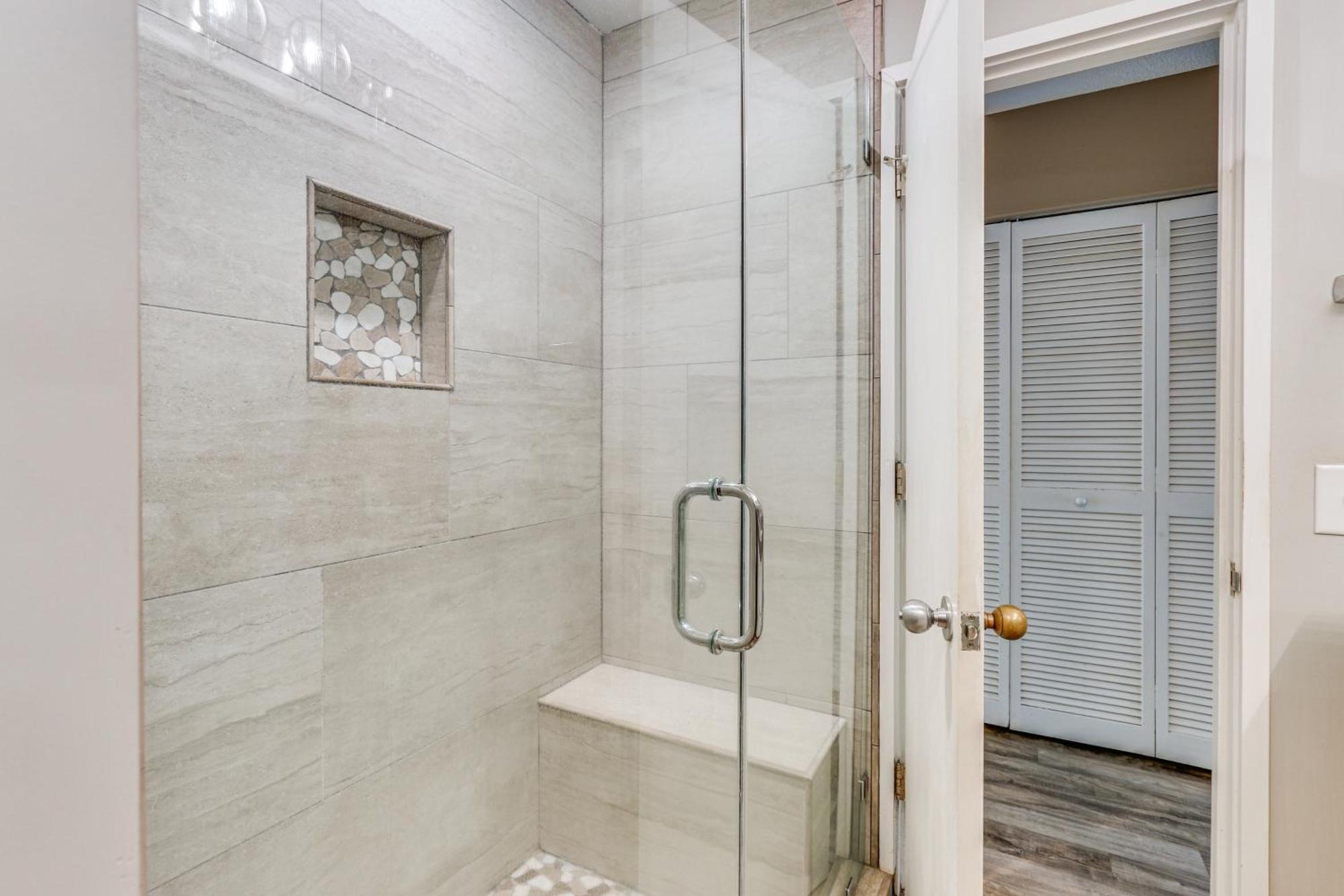 Modern Hilton Head Retreat Walk To Beach And Golf! Hilton Head Island Bagian luar foto