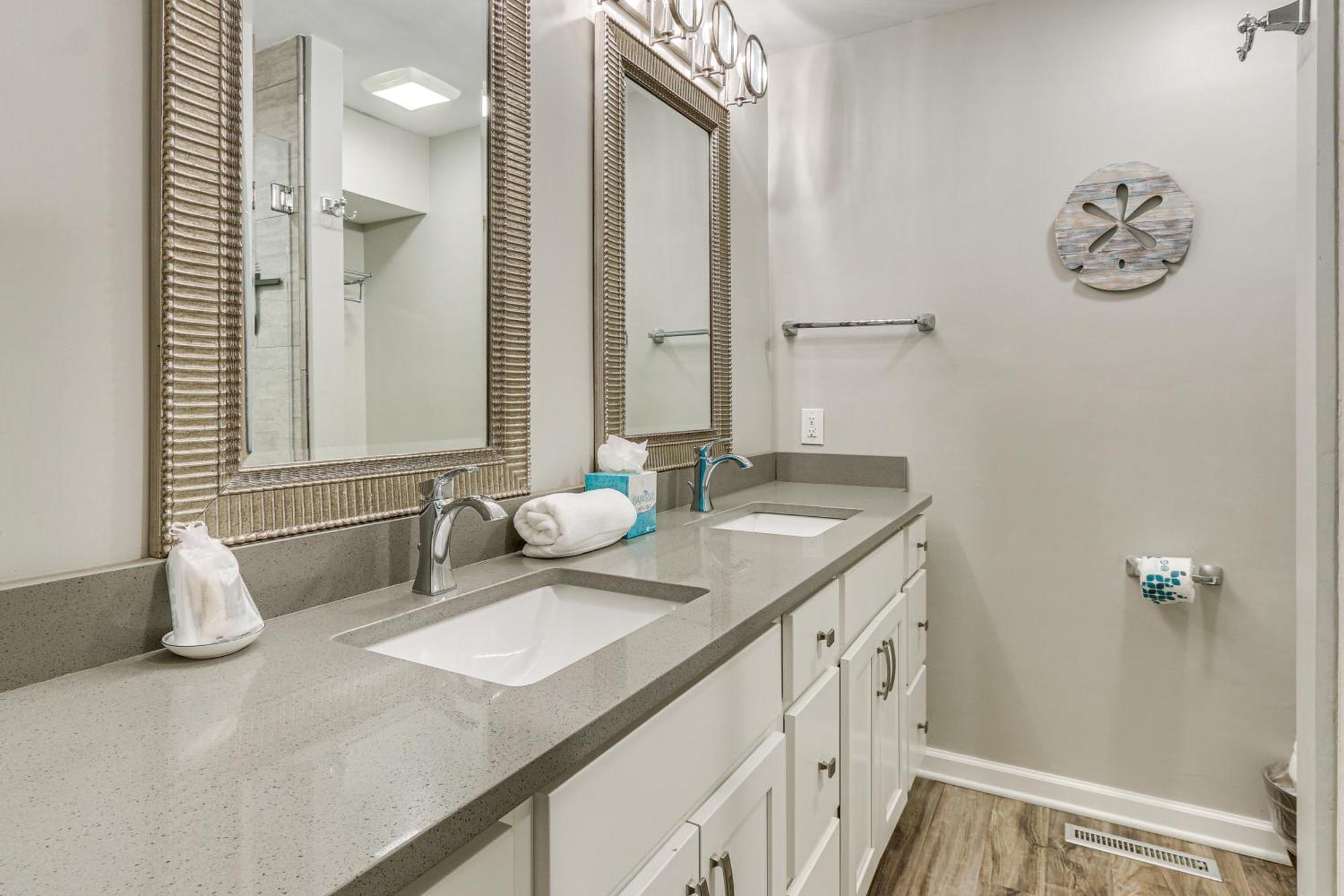 Modern Hilton Head Retreat Walk To Beach And Golf! Hilton Head Island Bagian luar foto