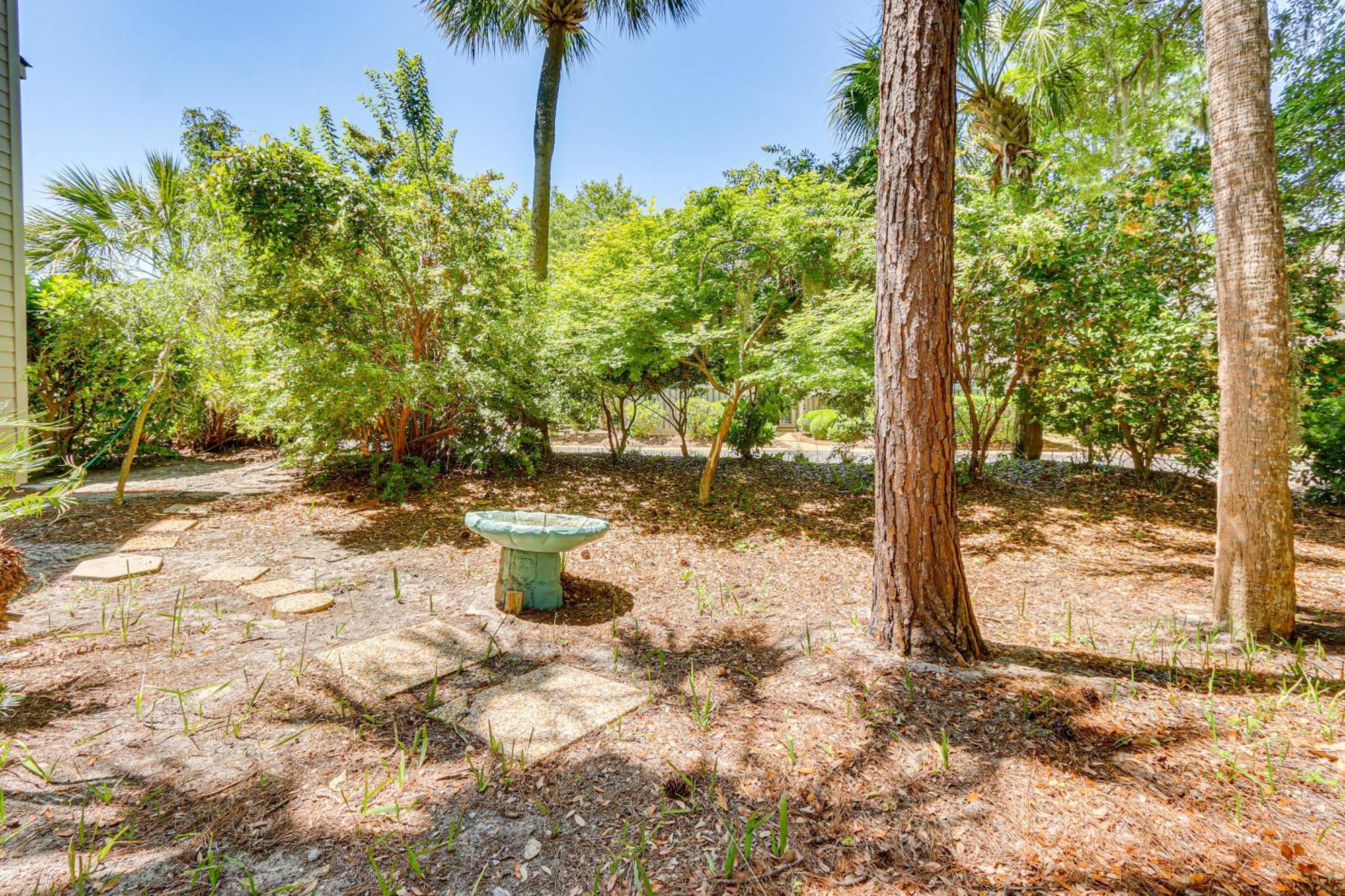 Modern Hilton Head Retreat Walk To Beach And Golf! Hilton Head Island Bagian luar foto